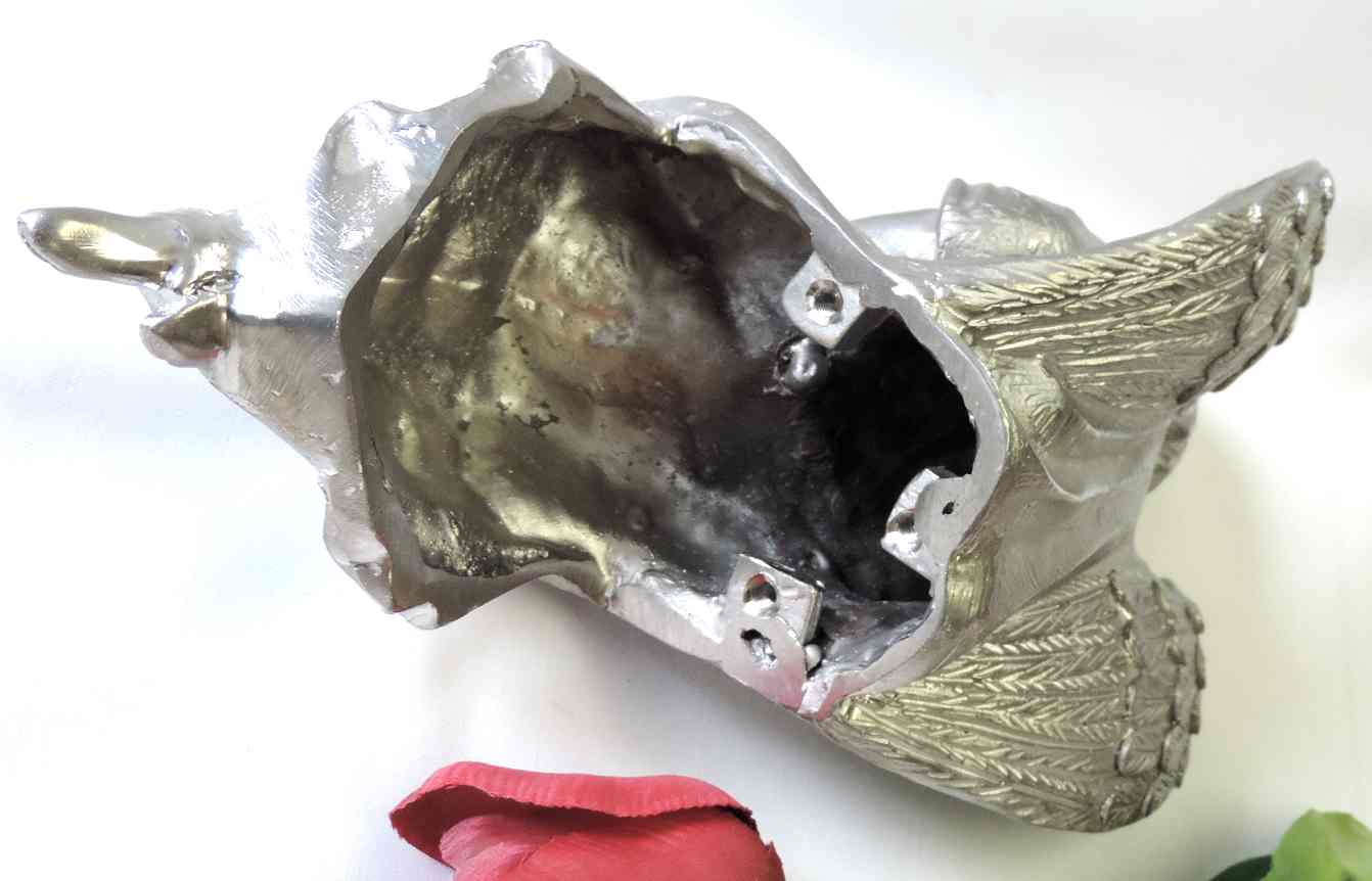 Engel, sitzend, Edelstahl- Guß, Grabschmuck
