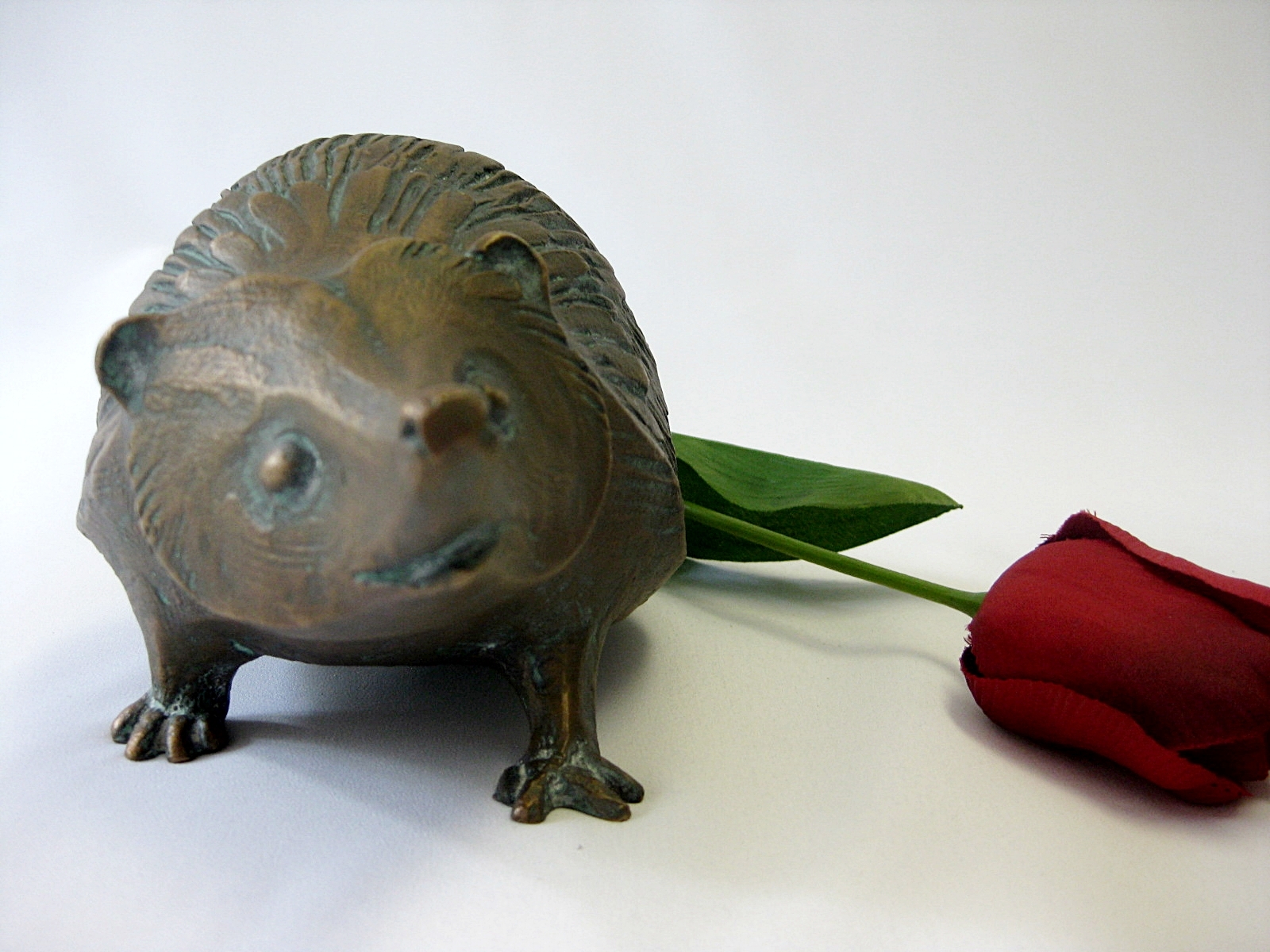 Igel aus Bronze