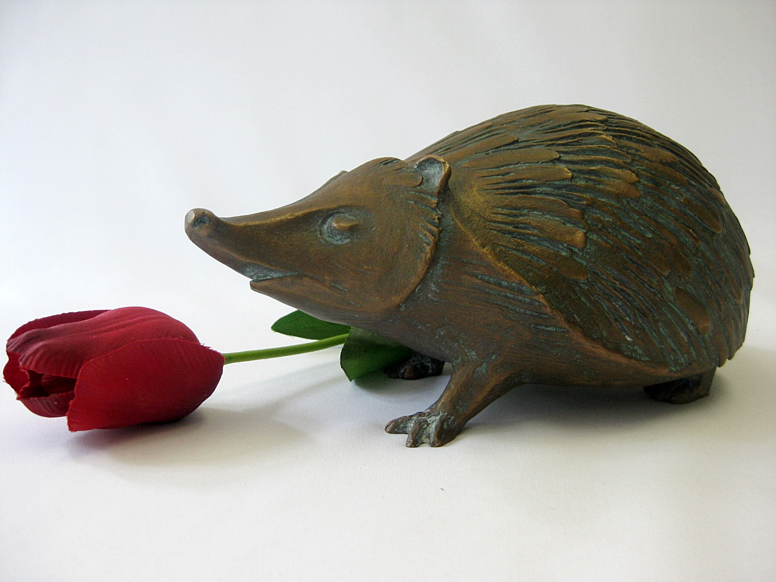 Igel aus Bronze