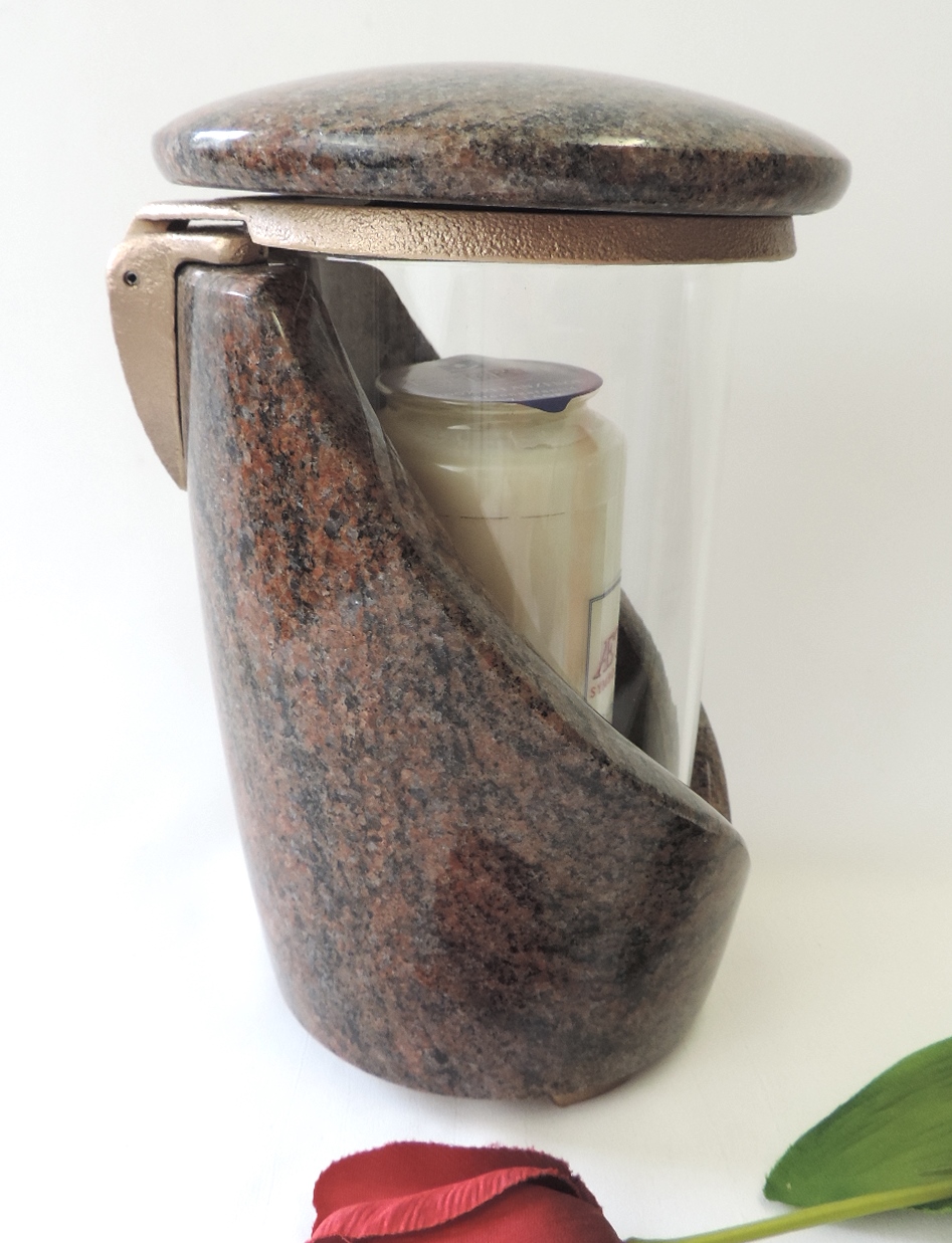 Grablaterne aus Granit "Multicolor red/ Cachemire"