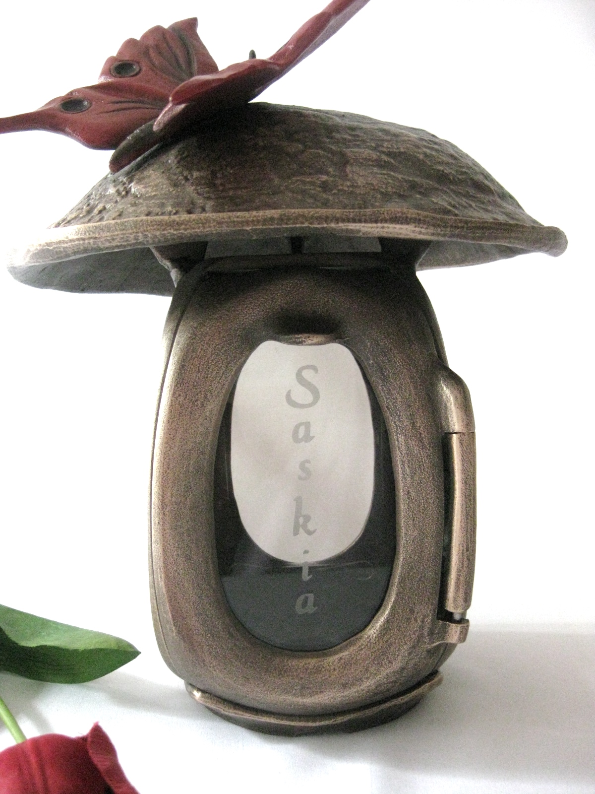 Kindergrablaterne, "Schmetterling", Grabschmuck