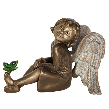 Engel, lächelnd, mit Schmetterling, Kindergrabschmuck