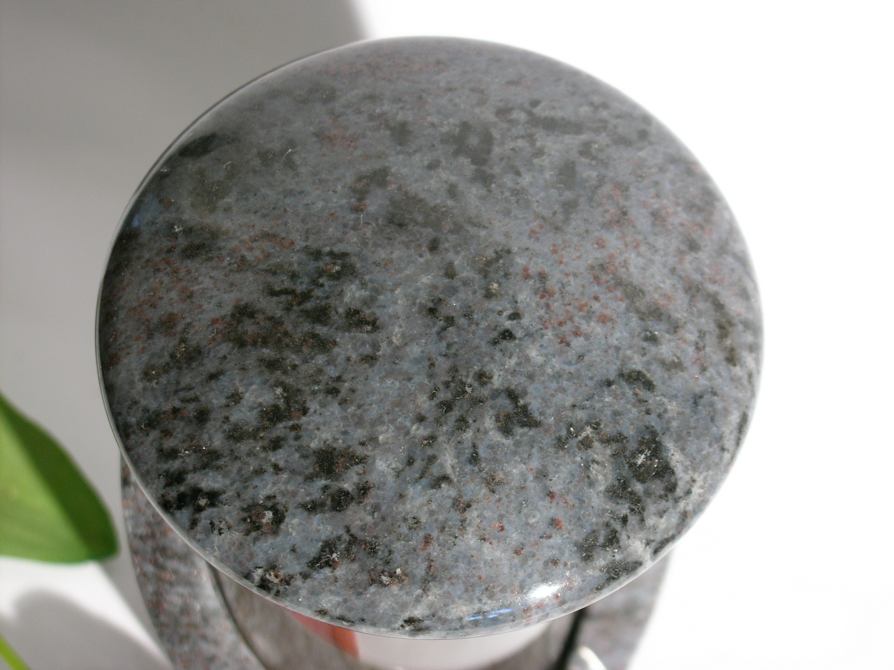 Steinlaterne, Material Granit, Grablampe, verschiedene Farbtöne