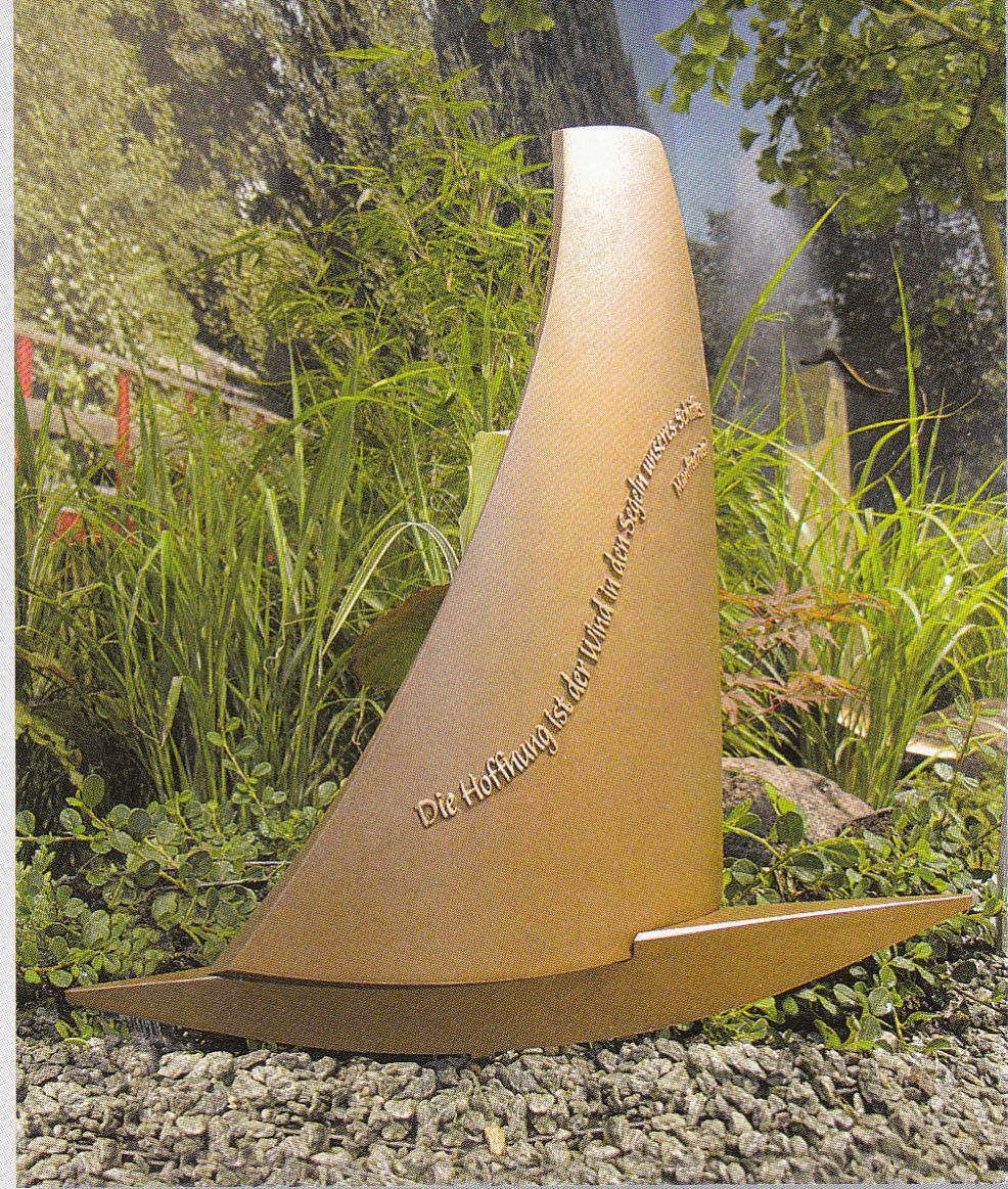 Schiff von Strassacker aus Bronze