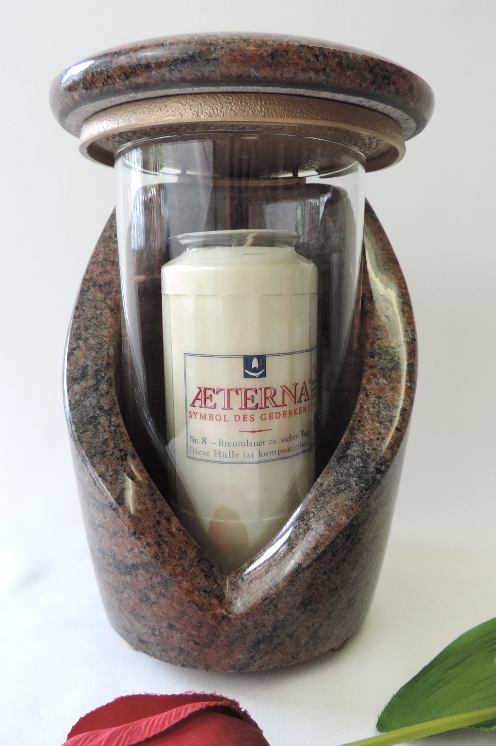 Grablaterne aus Granit "Multicolor red/ Cachemire"