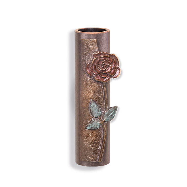 Wandvase mit Rose