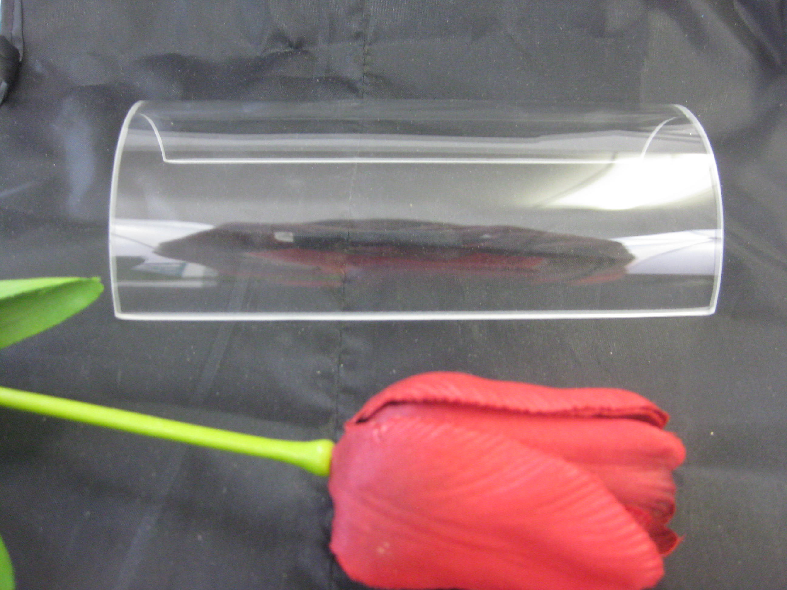 Glas gebogen 15,5 cm h, 7,9 cm Ø