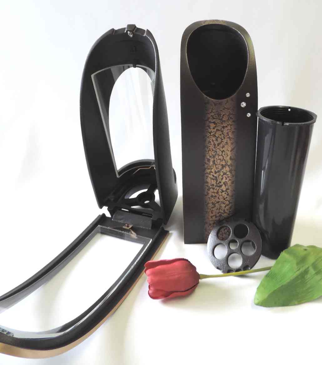 Laterne und Vase im Set, Grabschmuck, mit Swarowskis