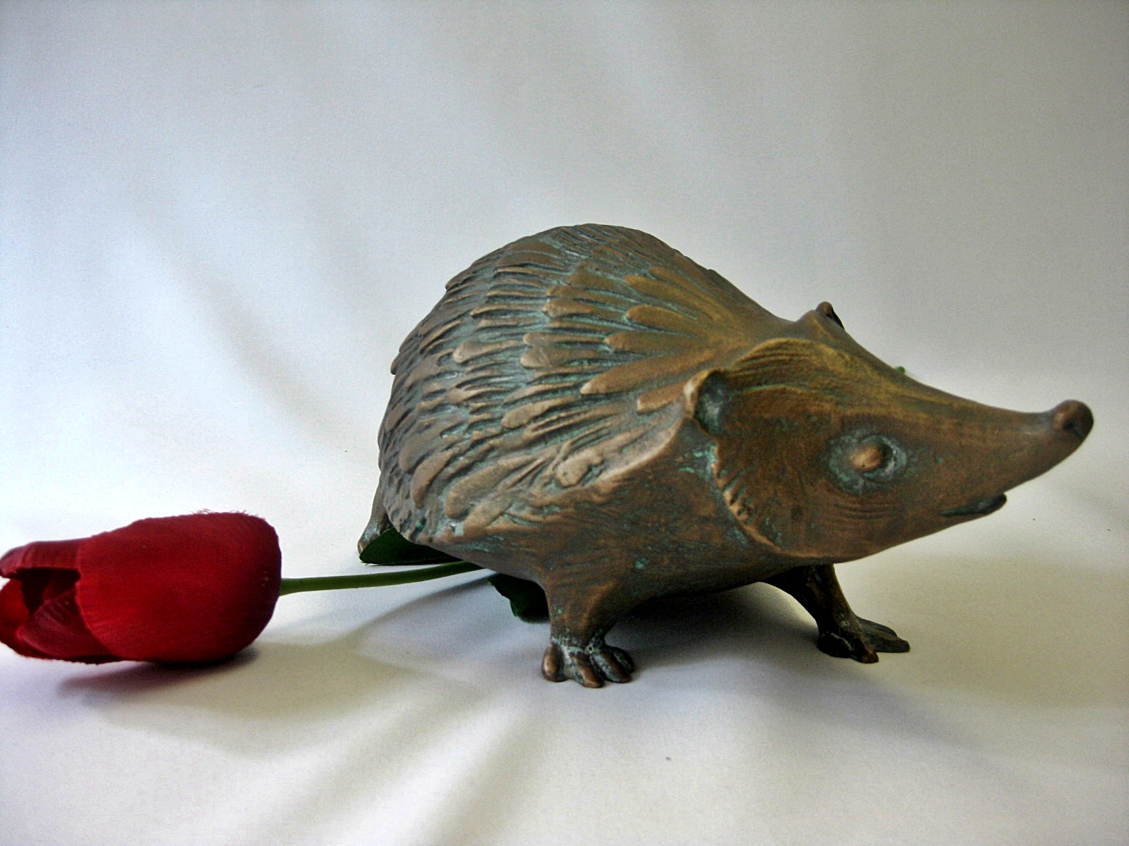 Igel aus Bronze
