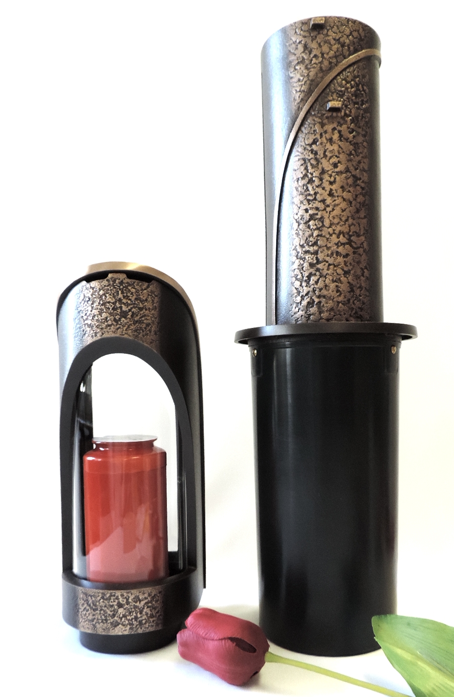 Laterne und Vase, im Set, elegante Patina