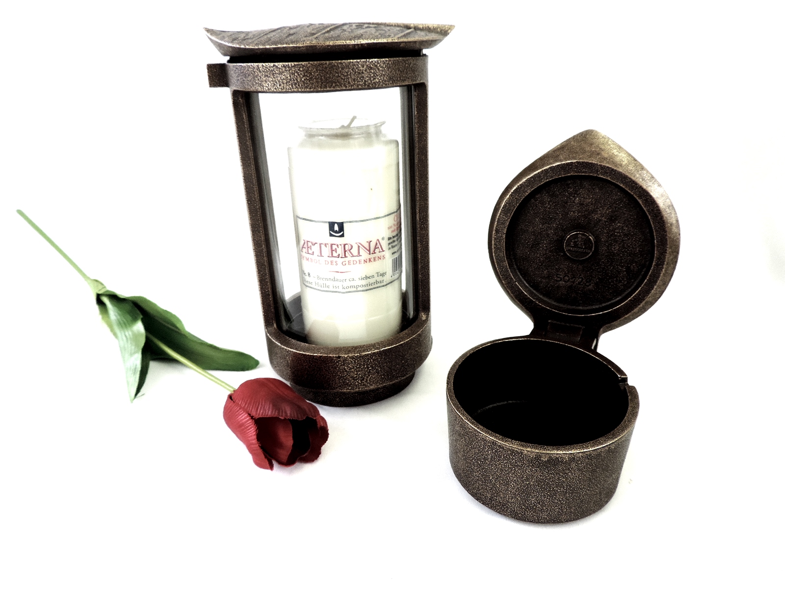 Grabschmuck- Set, "Schmuckblatt", Laterne und Weihwasserschale, Bronze