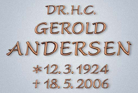 Bronzebuchstaben "Scriptura"