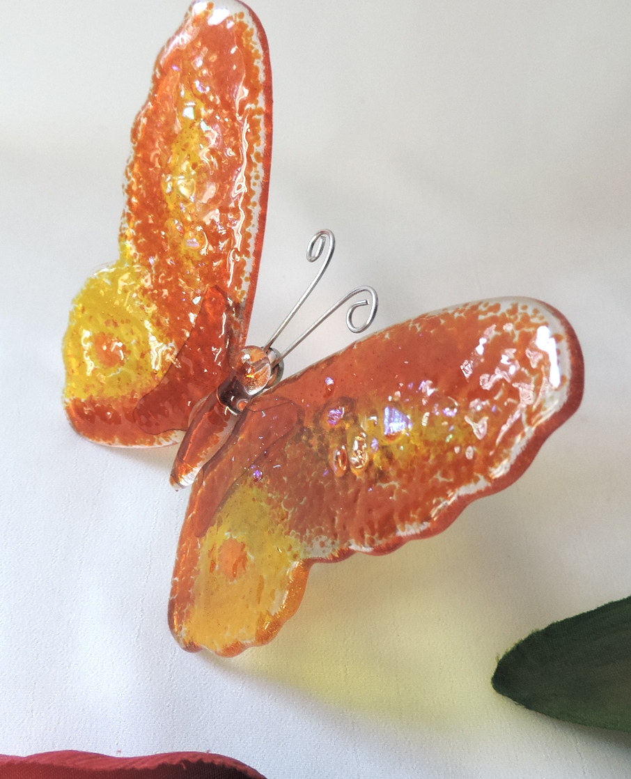 Kindergrabschmuck, Glasfalter, Schmetterling, Glas