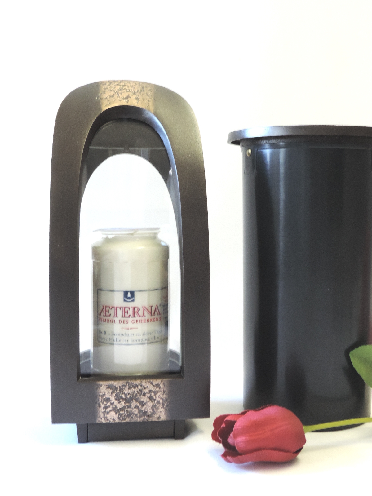 Laterne und Vase, im Set, elegante Patina