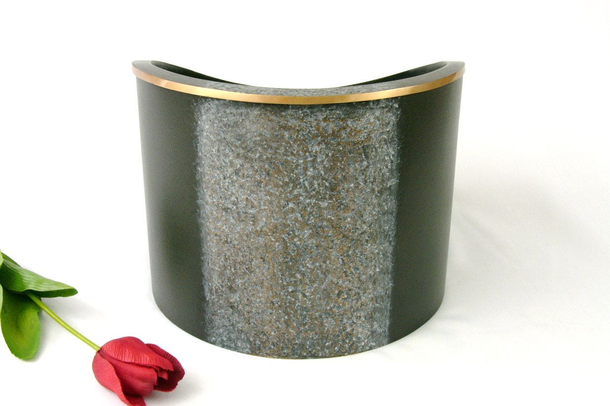 Schale mit Text, schwarz/ Ornament grau