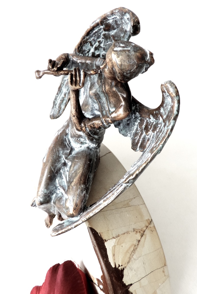 Engel mit Flöte, Grabschmuck, Bronze, Skulptur, Grab