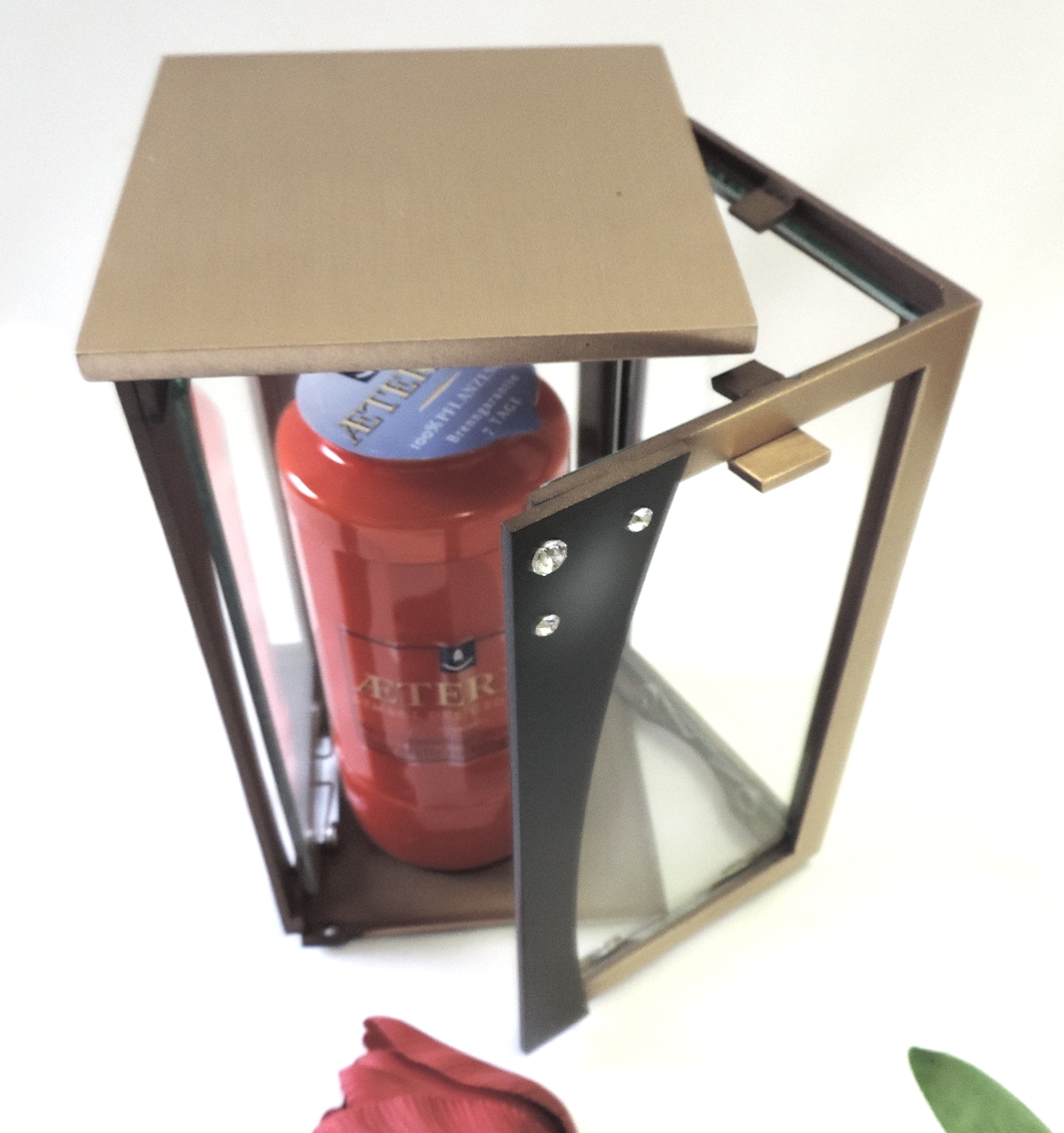 Laterne und Vase, im Grabschmuck- Set, Swarowskis